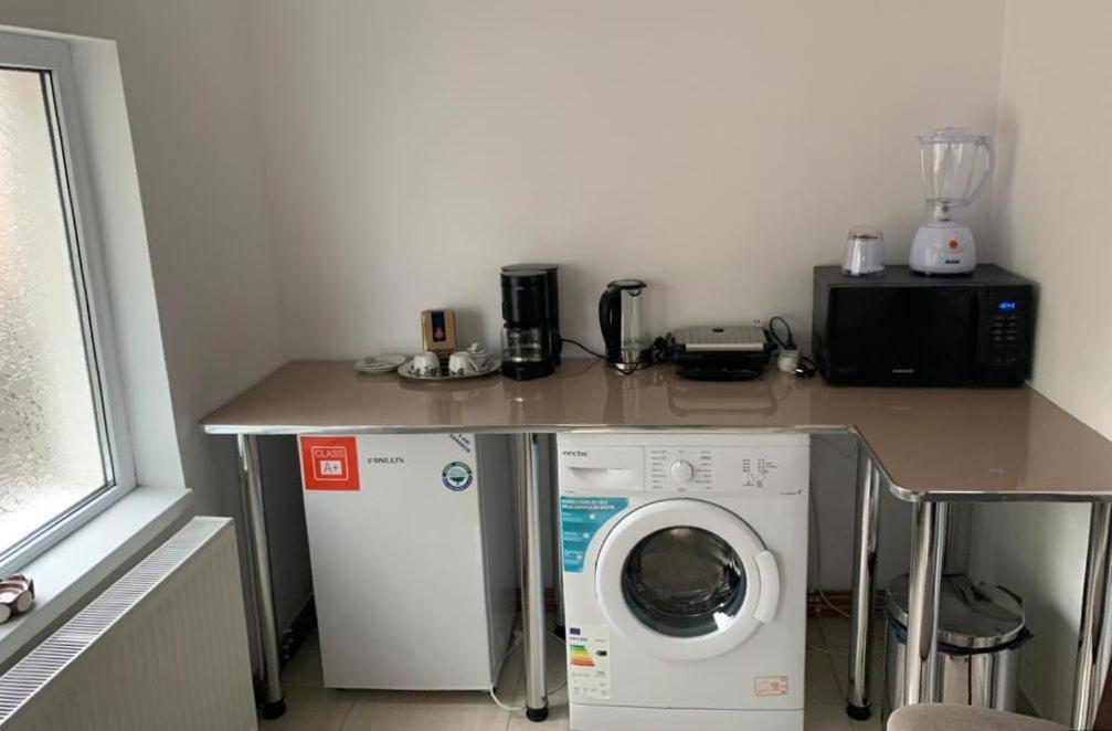 Appartement Garsoniera Madalina à Sibiu Extérieur photo